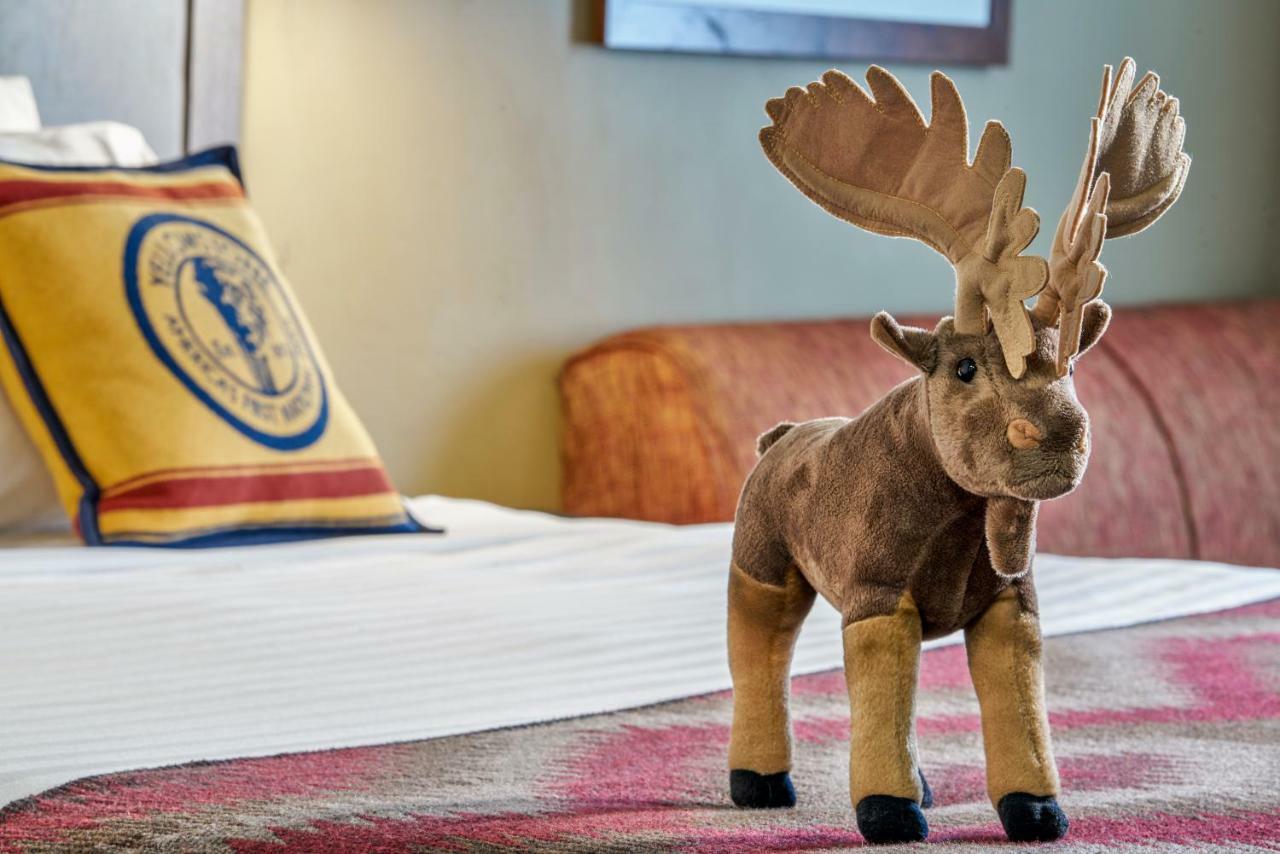 Yellowstone Park Hotel West Yellowstone Bagian luar foto