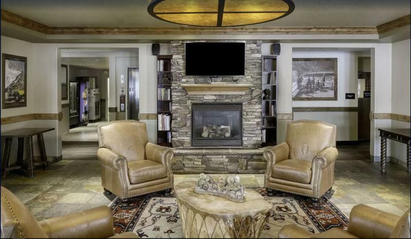 Yellowstone Park Hotel West Yellowstone Bagian luar foto